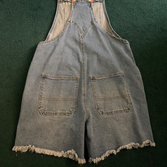 Overalls - Picture 7 of 7